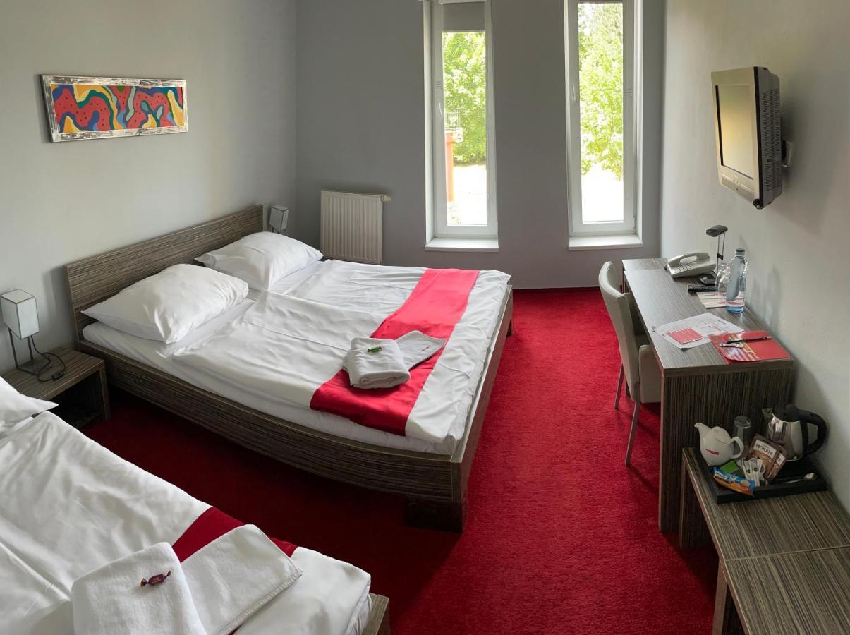 Hotel Olympia Kopřivnice المظهر الخارجي الصورة