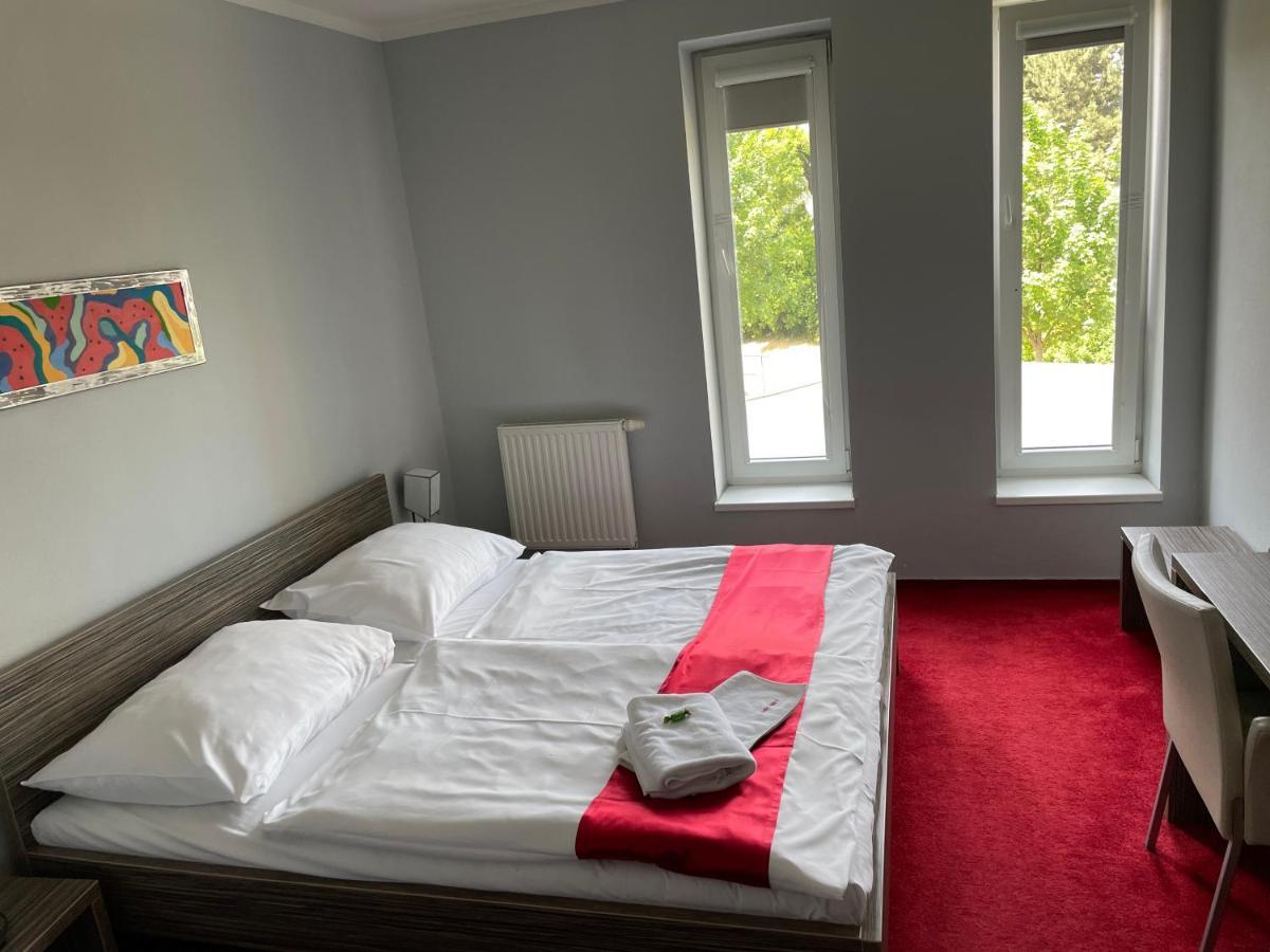 Hotel Olympia Kopřivnice المظهر الخارجي الصورة