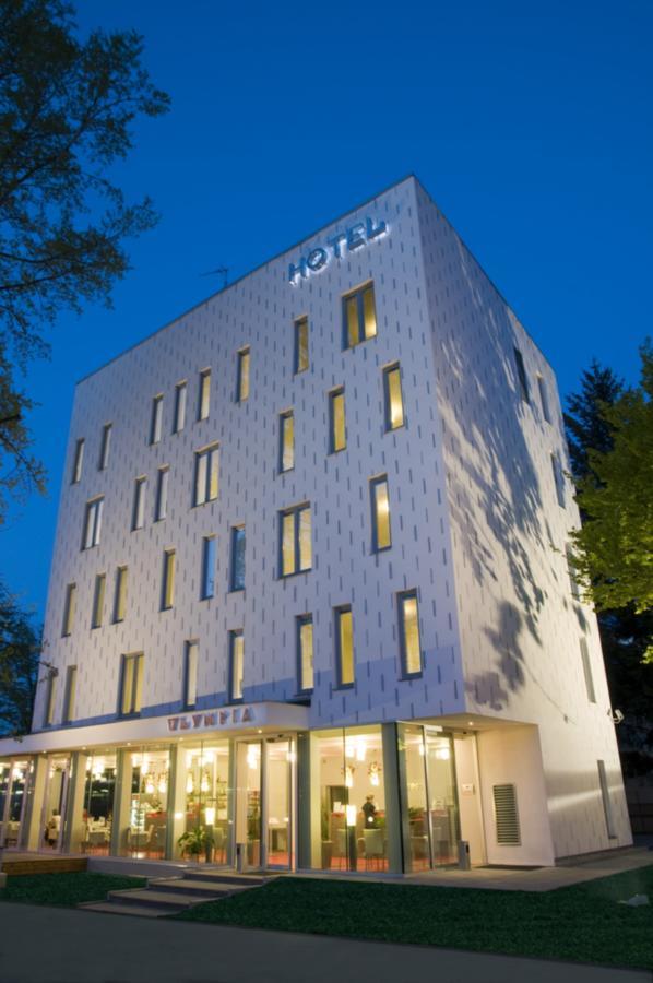 Hotel Olympia Kopřivnice المظهر الخارجي الصورة
