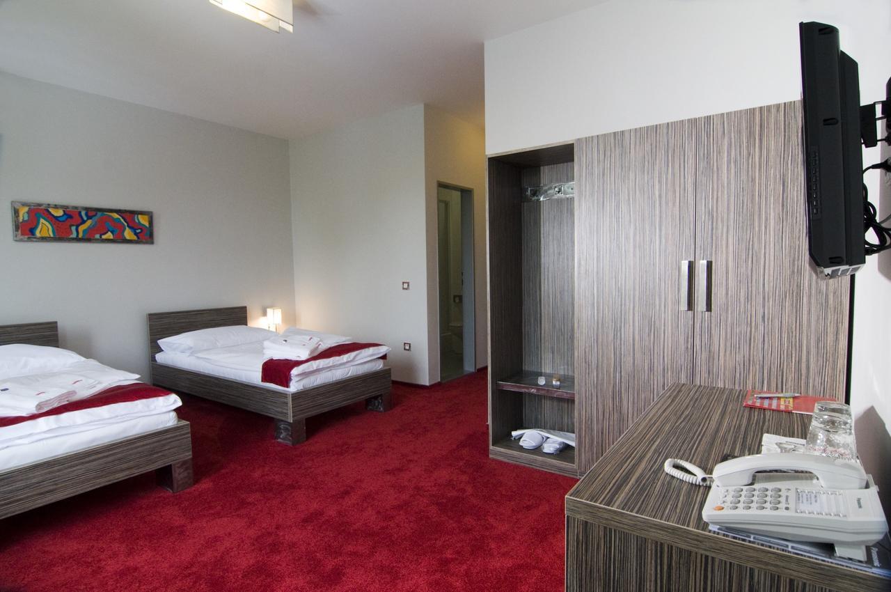 Hotel Olympia Kopřivnice المظهر الخارجي الصورة